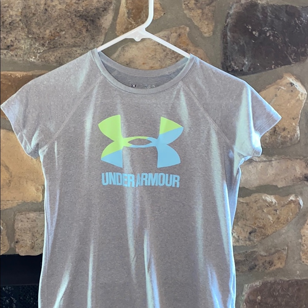 under armour tshirt